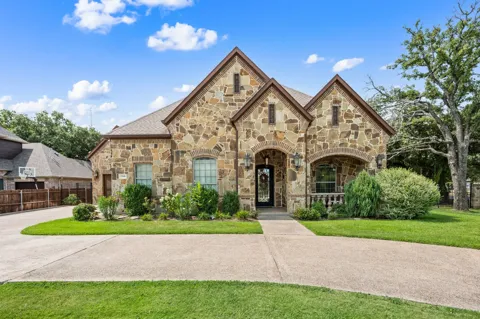 3300 Alexandria Court