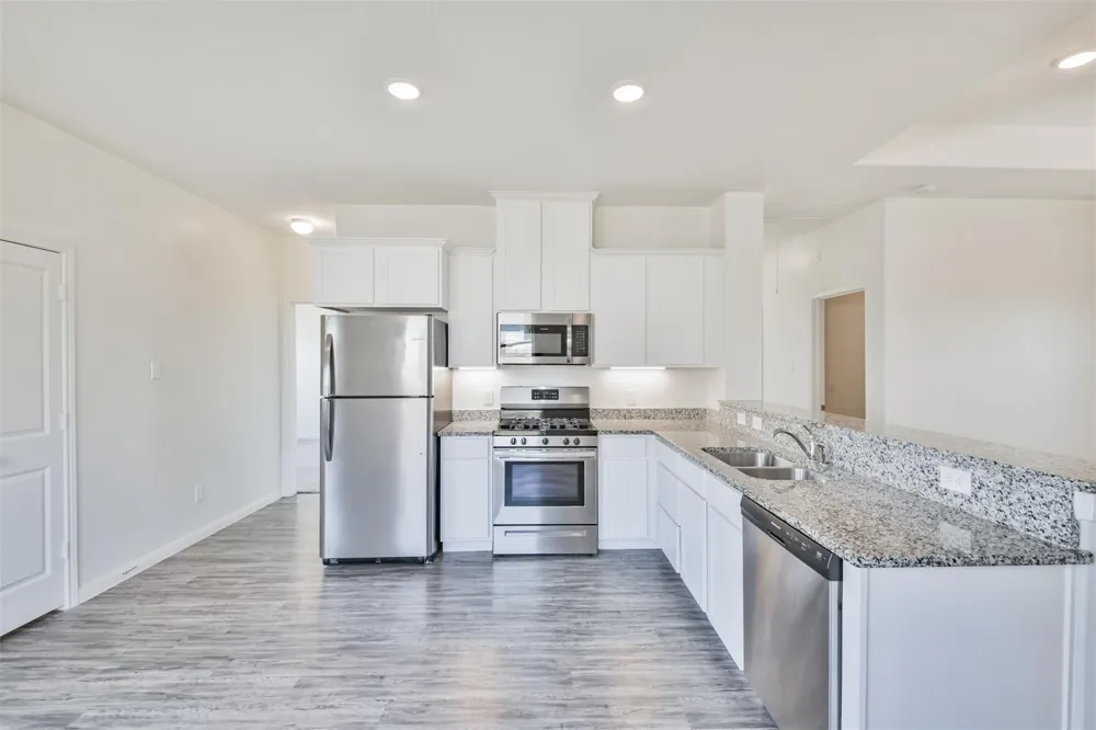 31 Road 5102b Cleveland, TX 77327