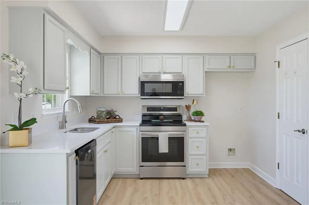 4042 Obra Road Graham, NC 27253