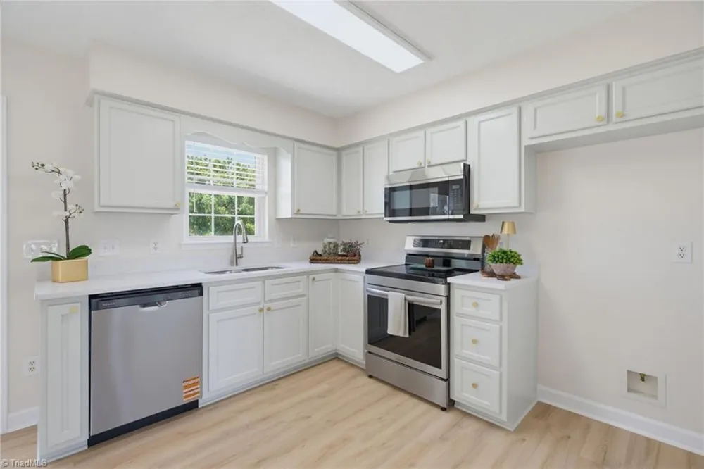 4042 Obra Road Graham, NC 27253
