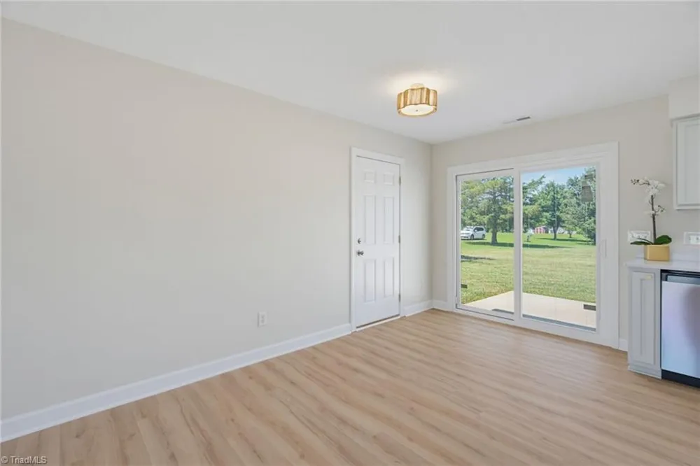 4042 Obra Road Graham, NC 27253