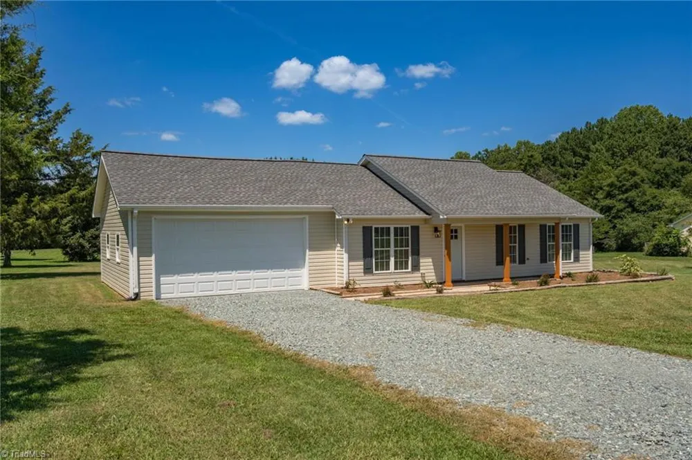 4042 Obra Road Graham, NC 27253