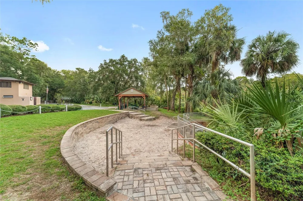 19369 SW 100TH LOOP Dunnellon, FL 34432