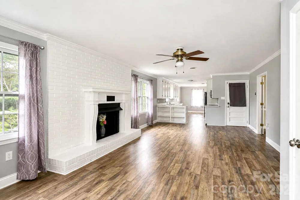 535 Carolina Avenue Statesville, NC 28677