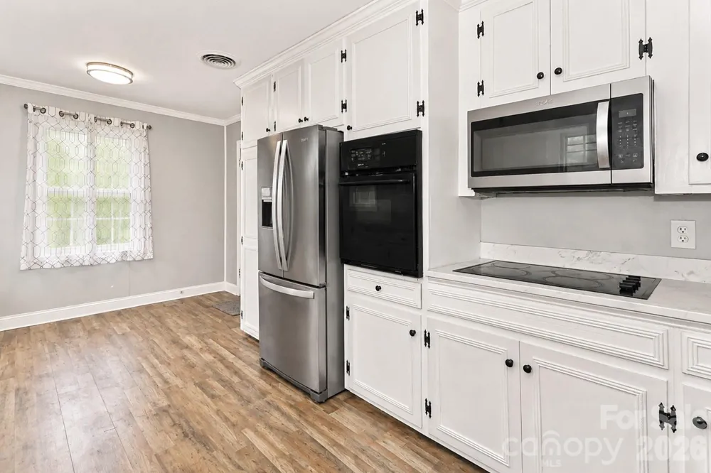 535 Carolina Avenue Statesville, NC 28677