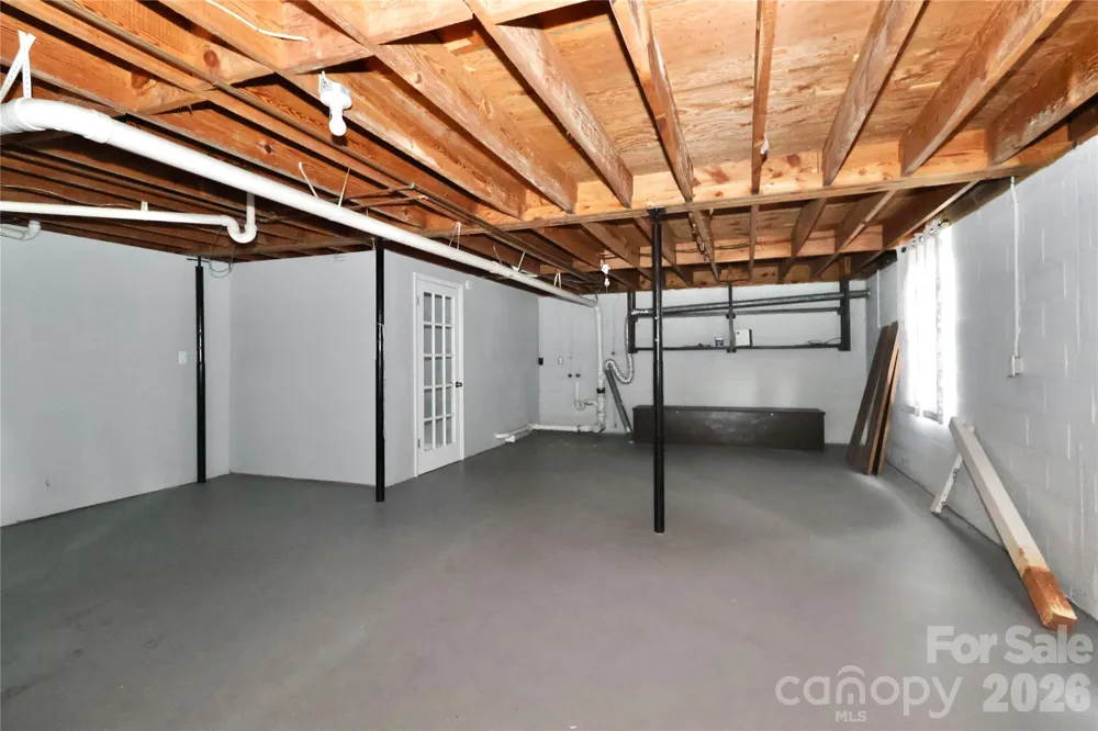 535 Carolina Avenue Statesville, NC 28677