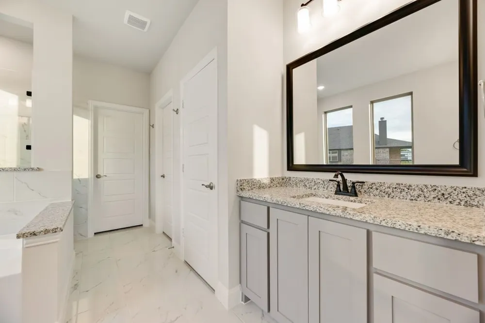 5004 Taylor Trail Sanger, TX 76266