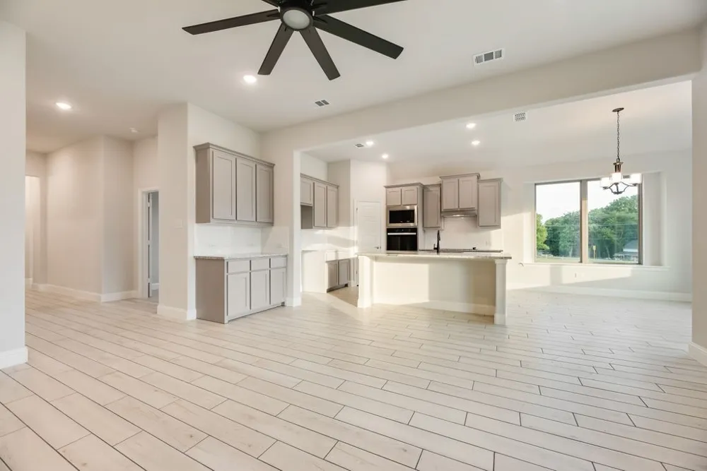 5004 Taylor Trail Sanger, TX 76266