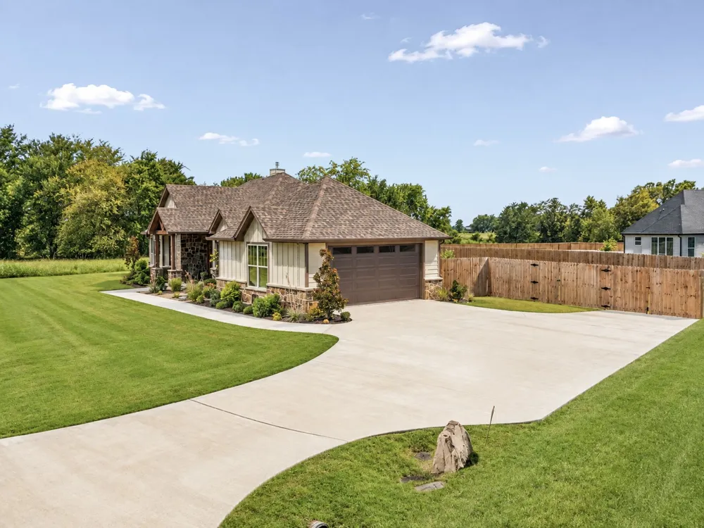 12265 Madison Crossing Bullard, TX 75757