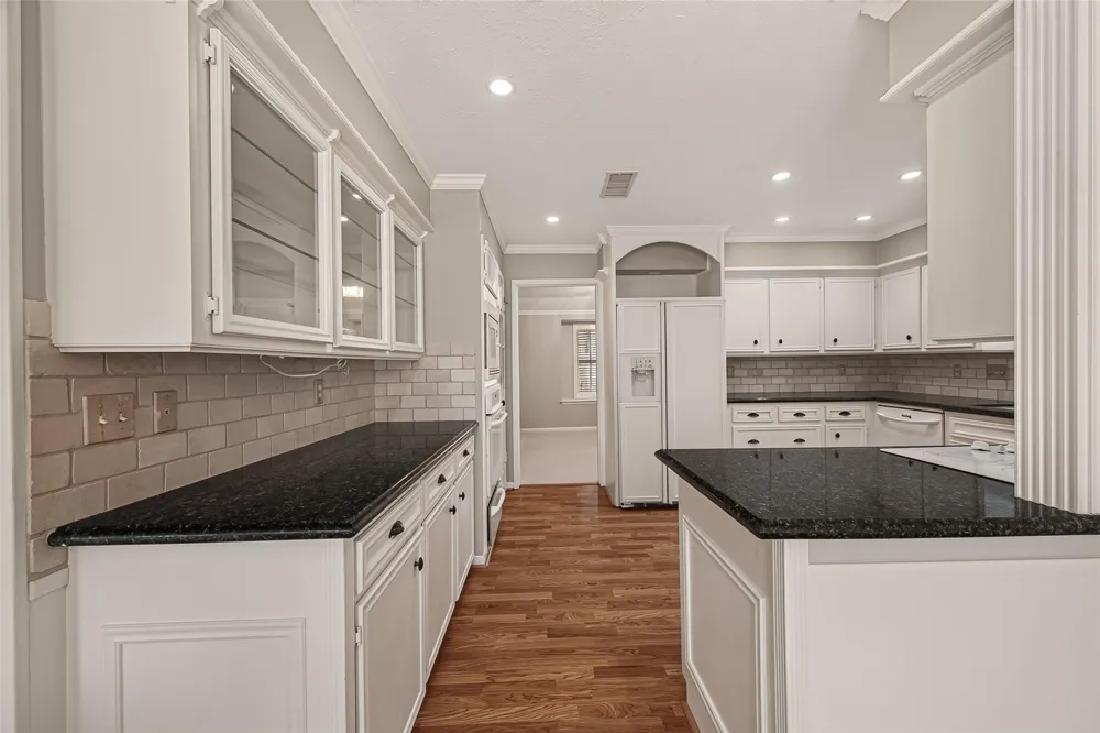 15606 Australia Street Jersey Village, TX 77040
