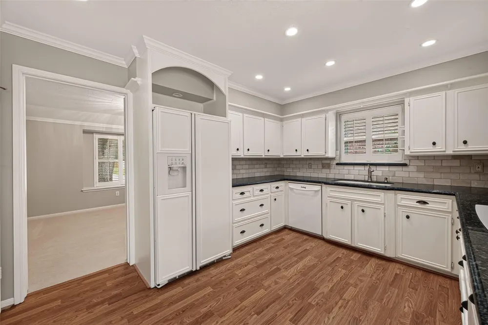 15606 Australia Street Jersey Village, TX 77040
