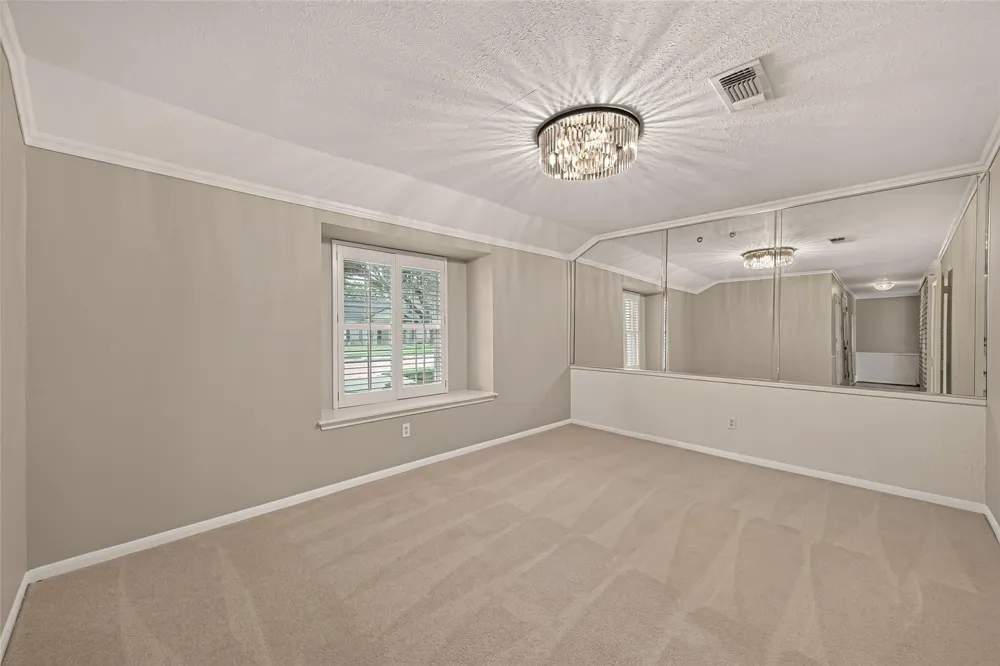 15606 Australia Street Jersey Village, TX 77040