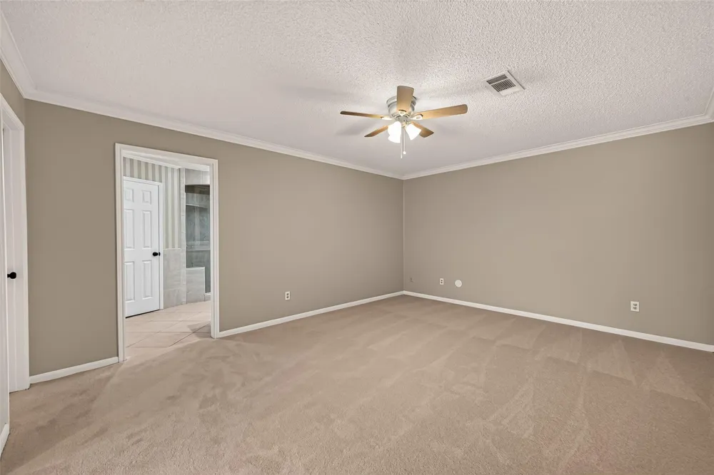 15606 Australia Street Jersey Village, TX 77040
