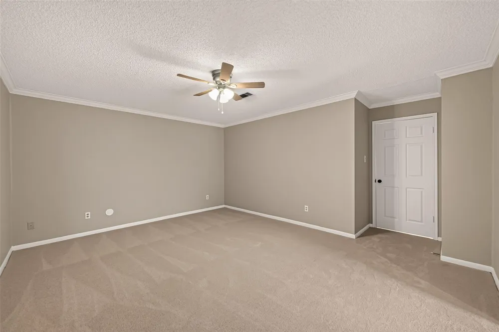 15606 Australia Street Jersey Village, TX 77040
