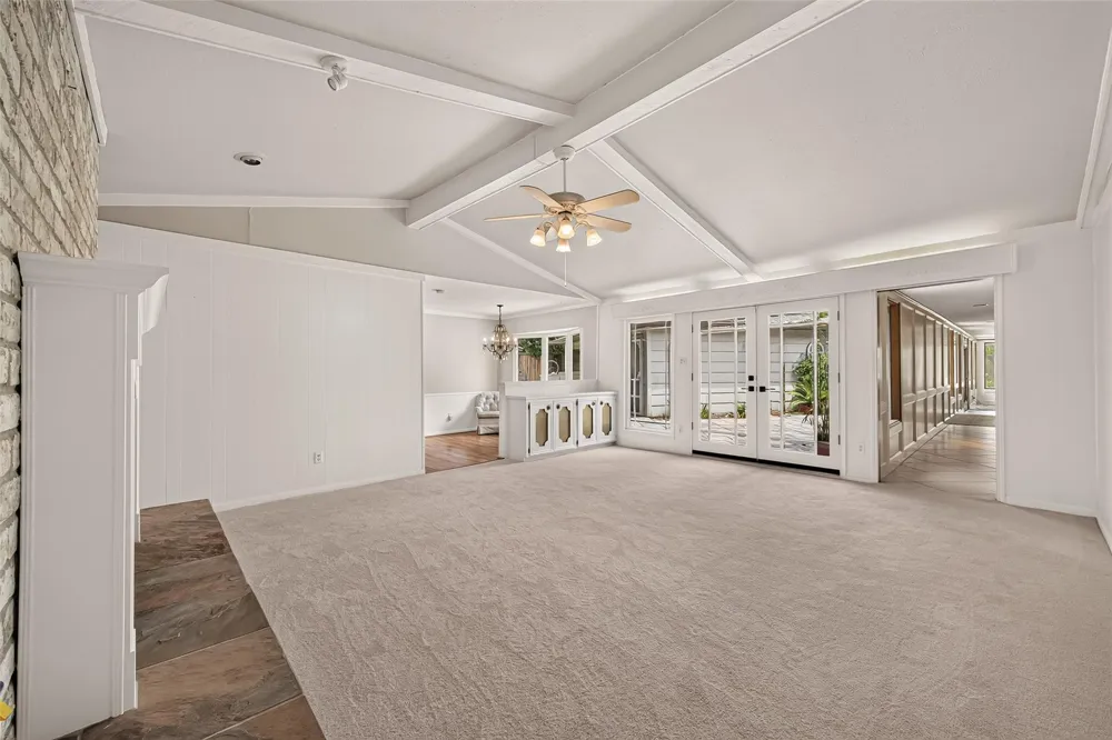 15606 Australia Street Jersey Village, TX 77040