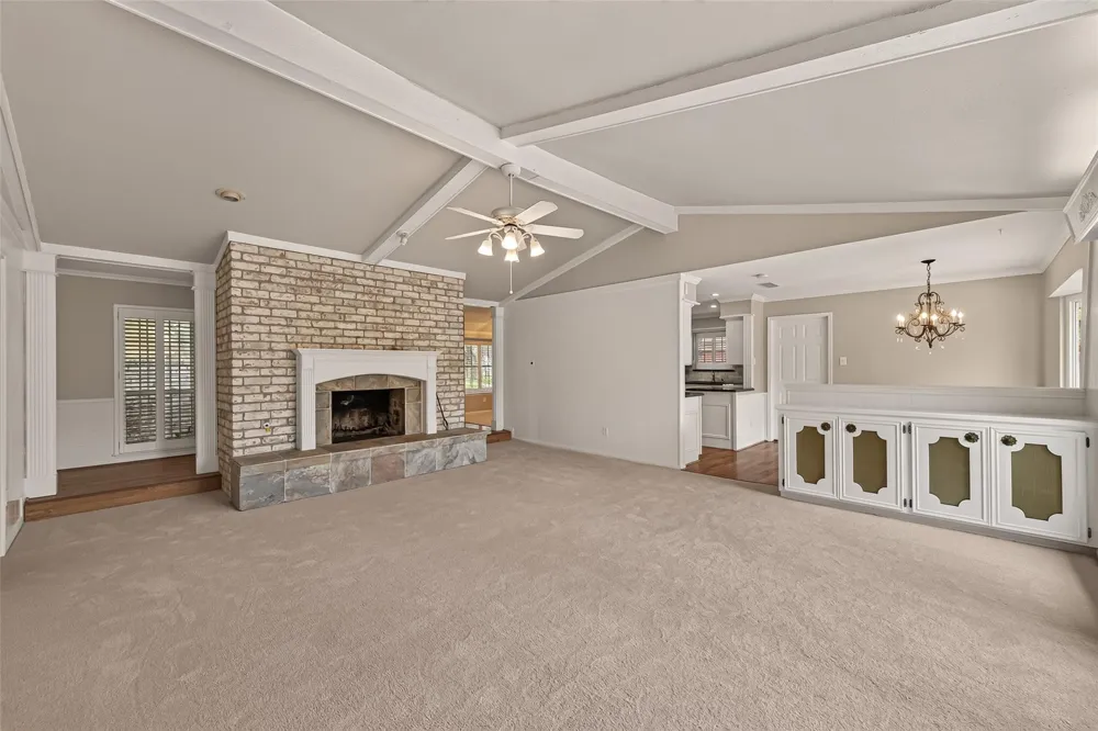 15606 Australia Street Jersey Village, TX 77040