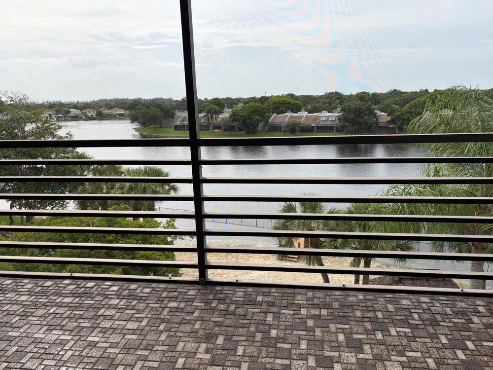 1101 COLONY POINT CIRCLE #506 Pembroke Pines, FL 33026