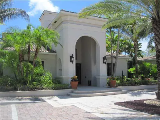 3020 Alcazar Place #303 Palm Beach Gardens, FL 33410