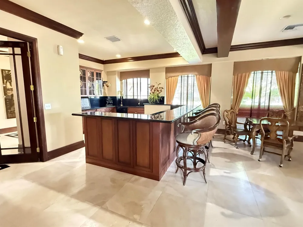 3020 Alcazar Place #303 Palm Beach Gardens, FL 33410