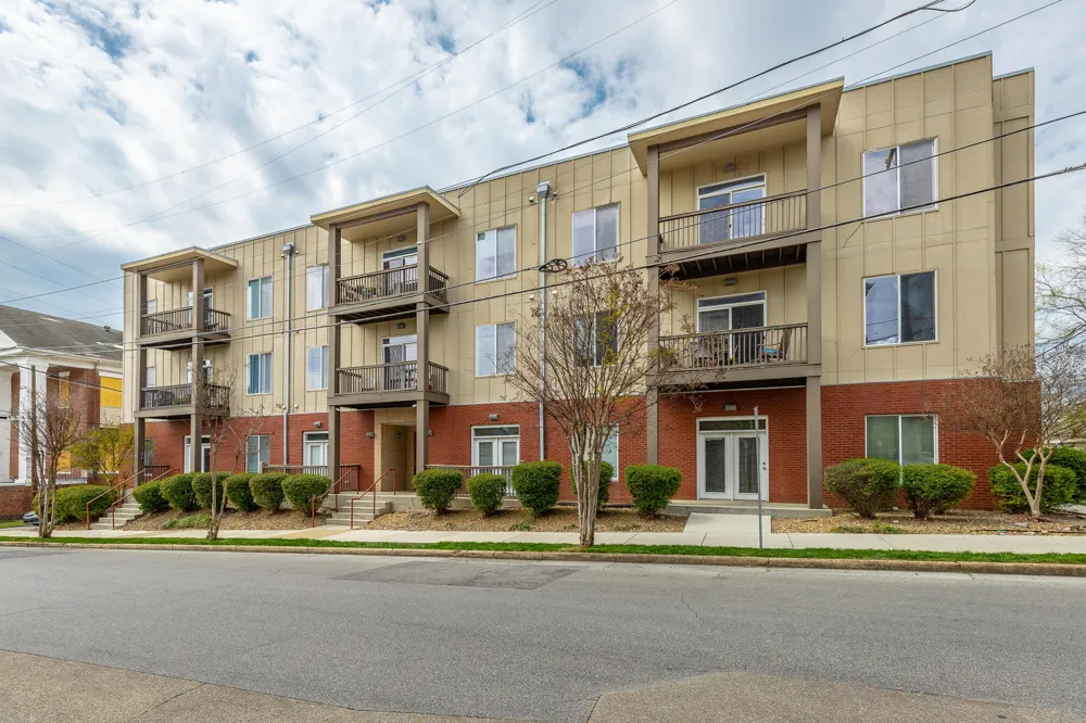 863 Flynn Street #204 Chattanooga, TN 37403
