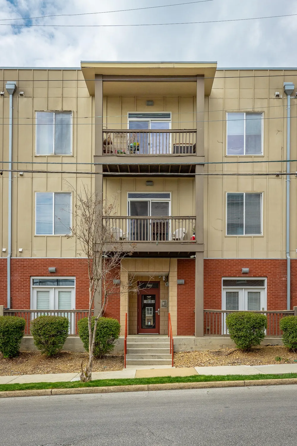 863 Flynn Street #204 Chattanooga, TN 37403