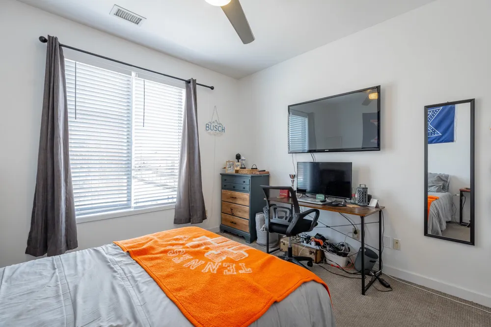 863 Flynn Street #204 Chattanooga, TN 37403