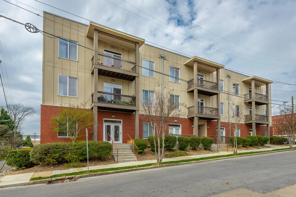 863 Flynn Street #204 Chattanooga, TN 37403
