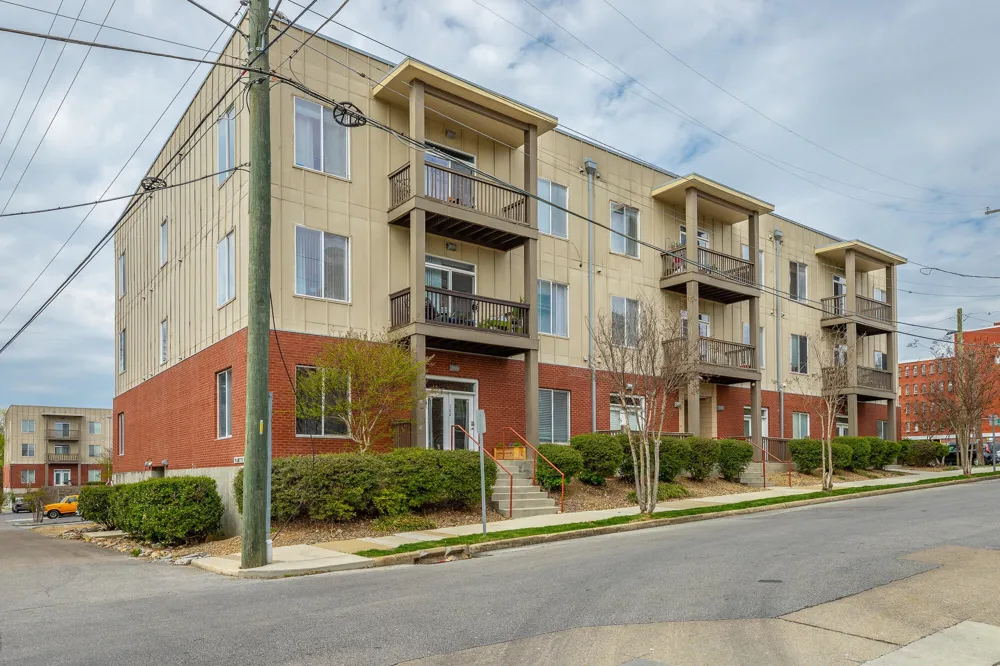 863 Flynn Street #204 Chattanooga, TN 37403