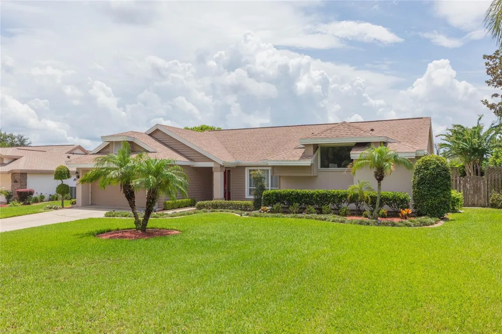 1405 OXFORDSHIRE COURT Brandon, FL 33510