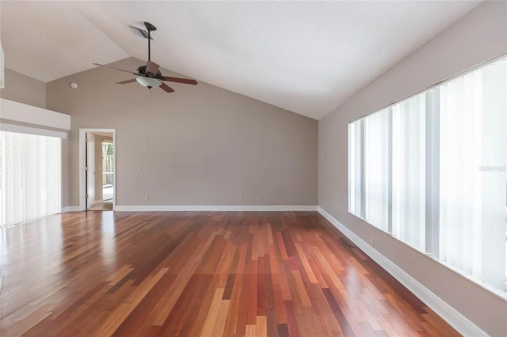 1405 OXFORDSHIRE COURT Brandon, FL 33510