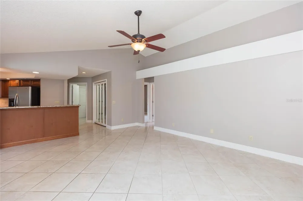 1405 OXFORDSHIRE COURT Brandon, FL 33510
