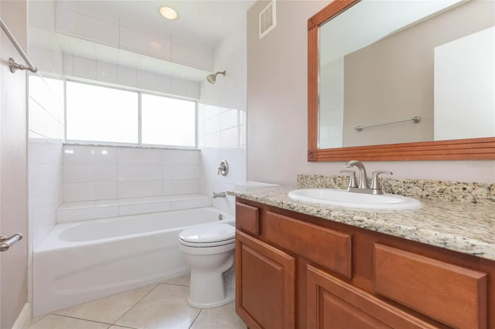 1405 OXFORDSHIRE COURT Brandon, FL 33510