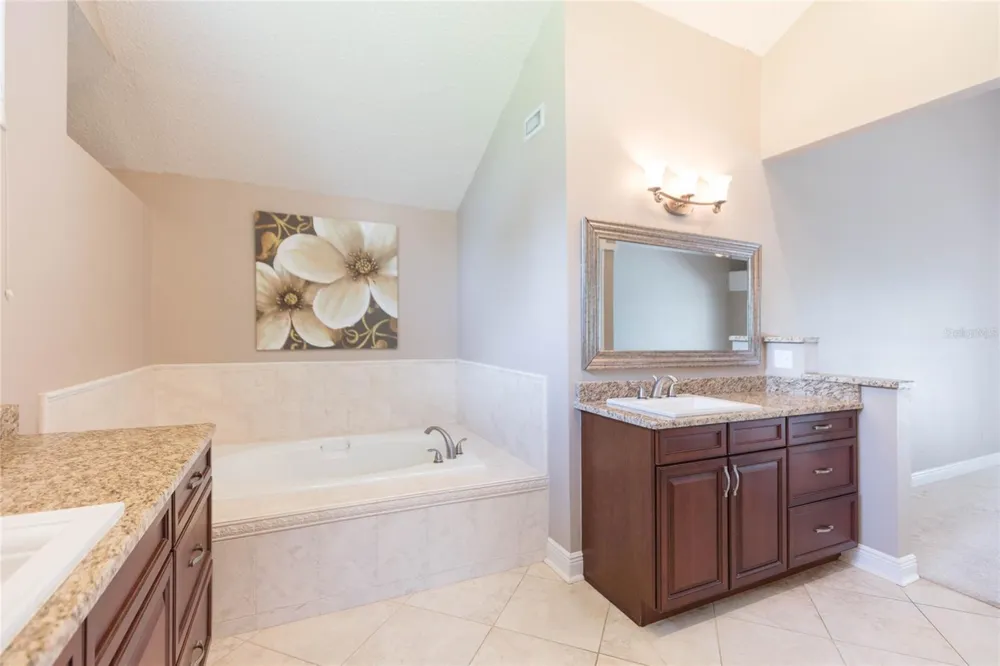 1405 OXFORDSHIRE COURT Brandon, FL 33510