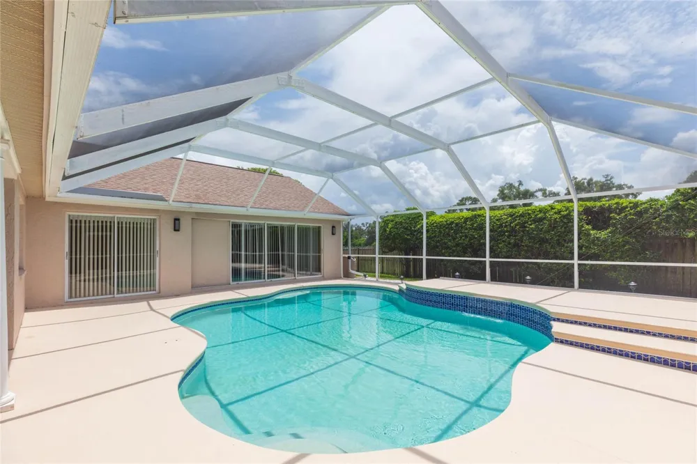 1405 OXFORDSHIRE COURT Brandon, FL 33510