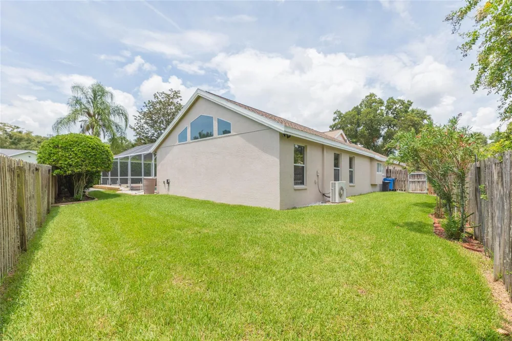 1405 OXFORDSHIRE COURT Brandon, FL 33510
