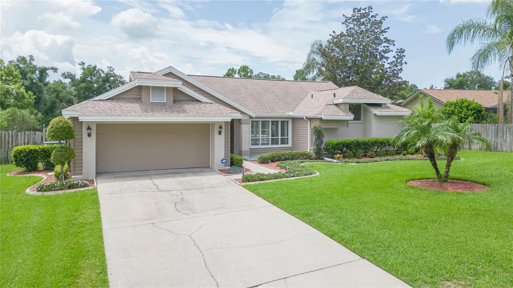 1405 OXFORDSHIRE COURT Brandon, FL 33510