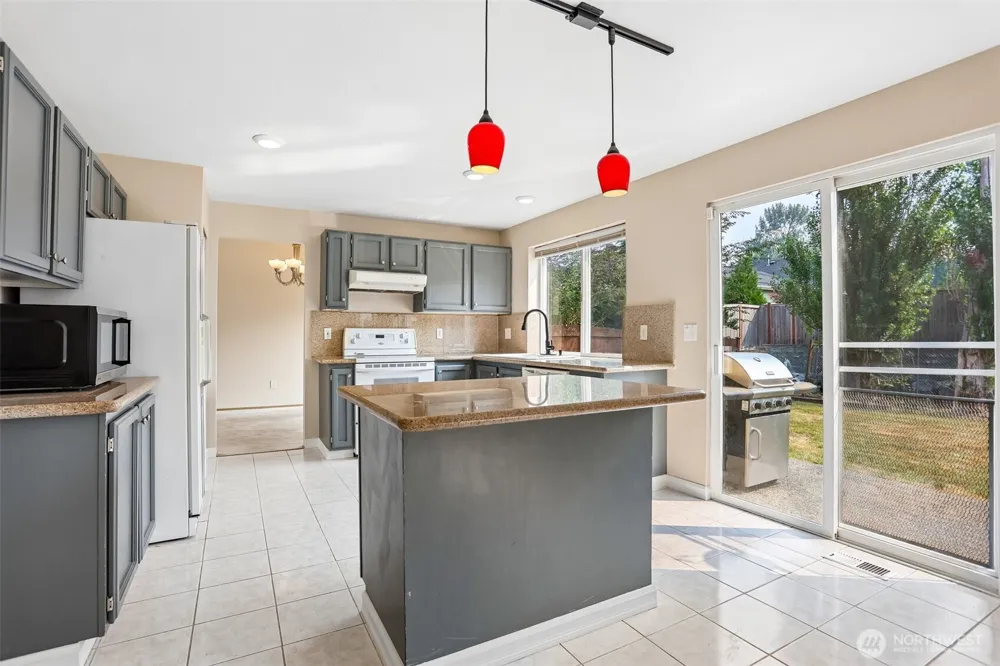 16133 Lakeview Avenue SE Monroe, WA 98272