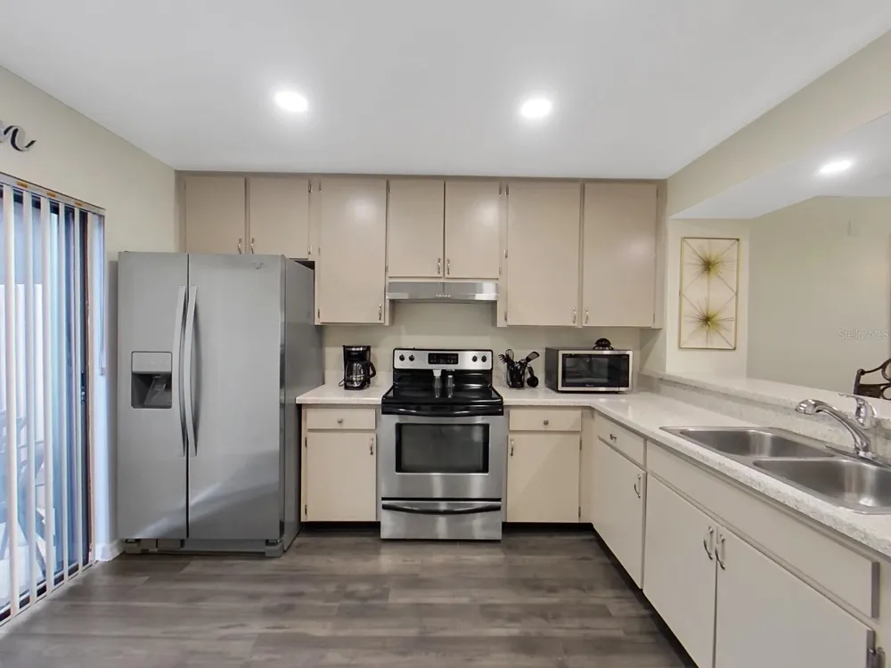 7805 AMBERLEA COURT Temple Terrace, FL 33637