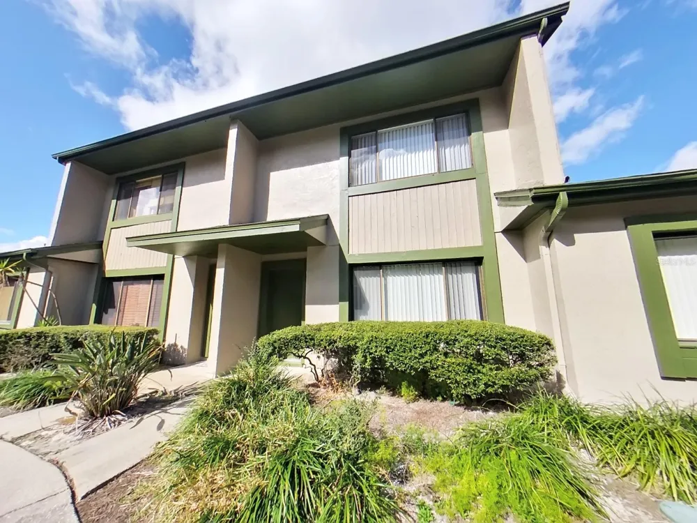 7805 AMBERLEA COURT Temple Terrace, FL 33637