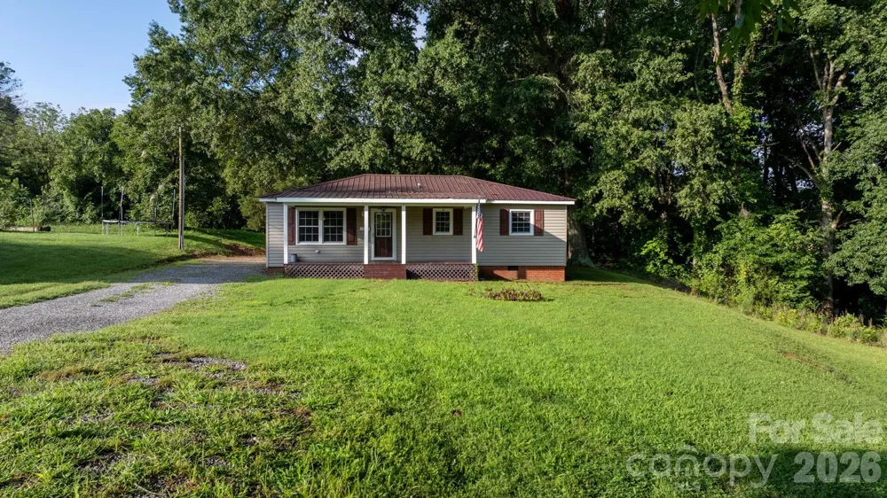 708 E Klutz Street Maiden, NC 28650