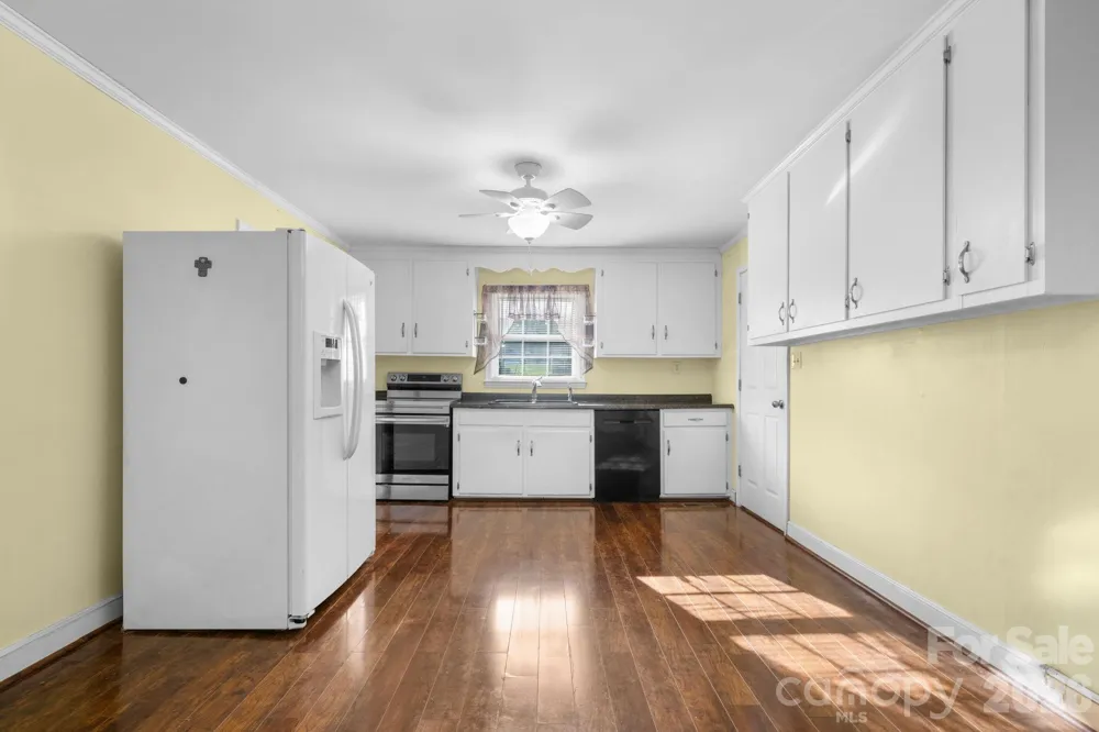 708 E Klutz Street Maiden, NC 28650