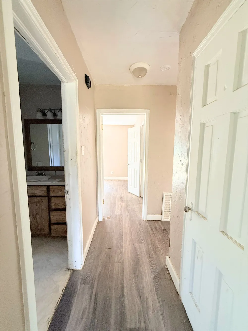 43 W Parnell Street Denison, TX 75020