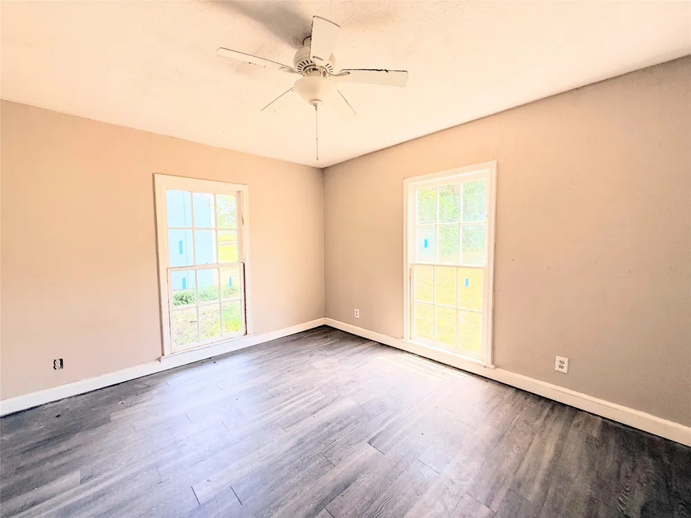 43 W Parnell Street Denison, TX 75020