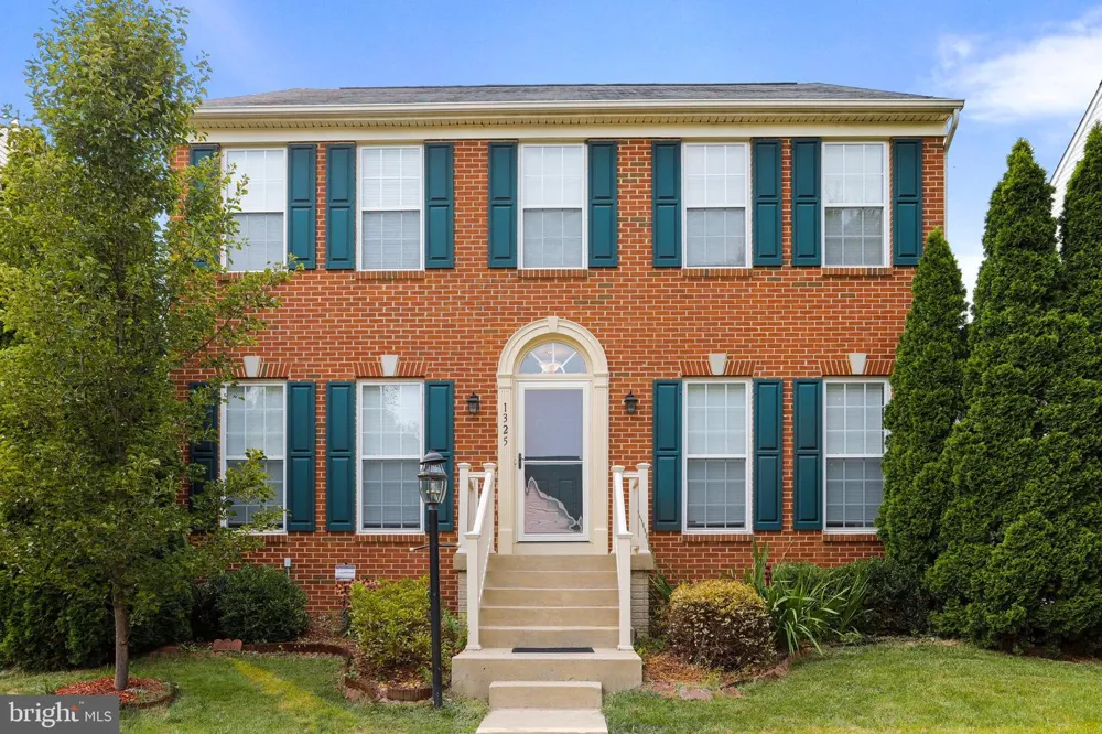 1325 STALLION STREET Ranson, WV 25438