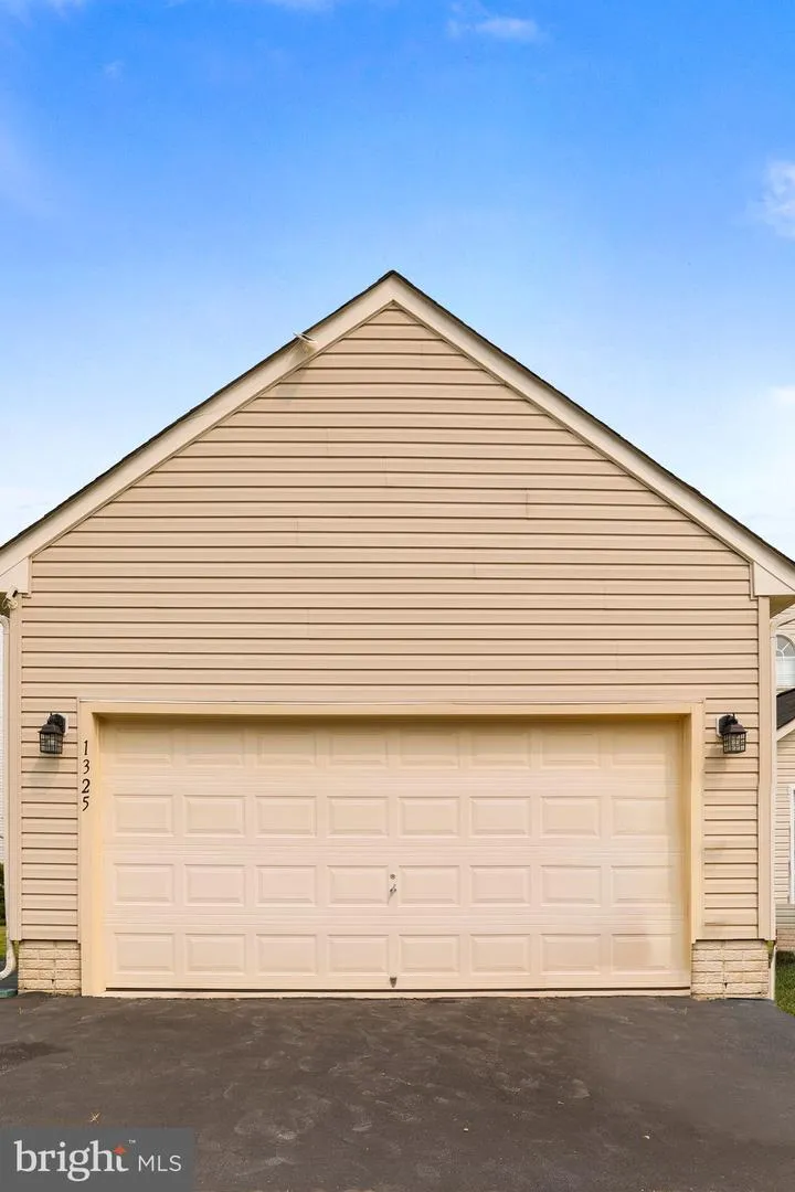 1325 STALLION STREET Ranson, WV 25438