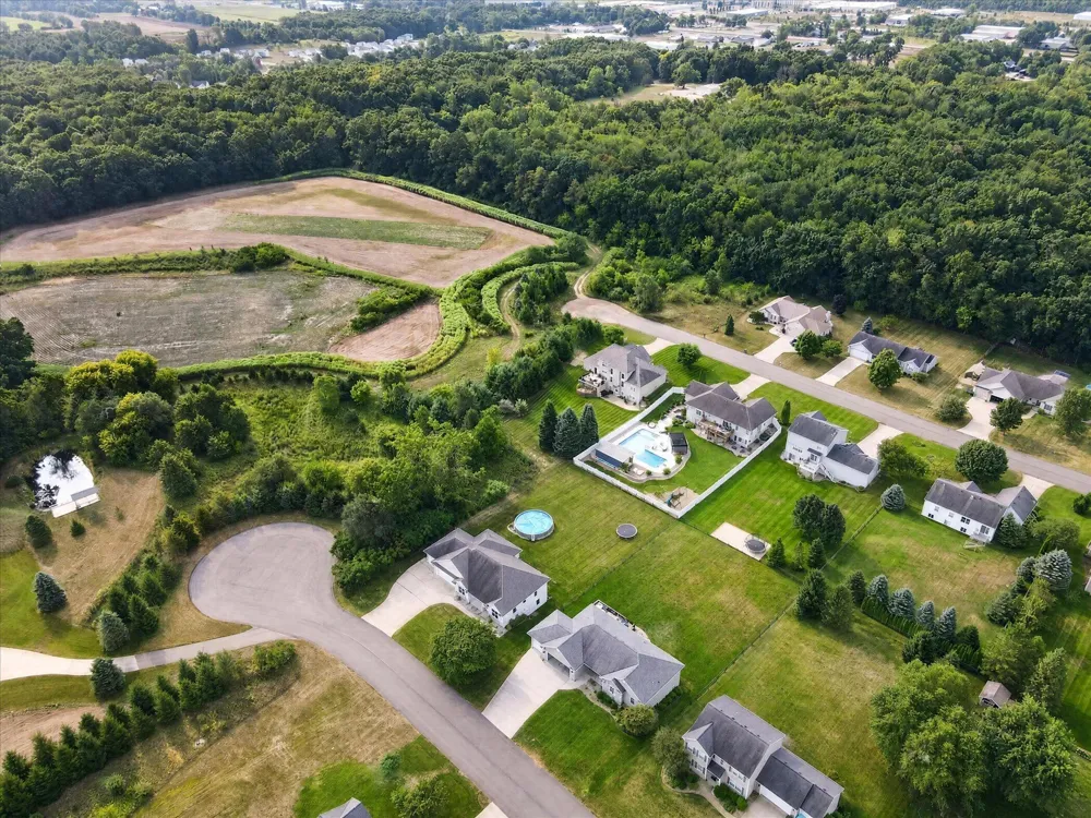 8444 Doe Avenue Galesburg, MI 49053