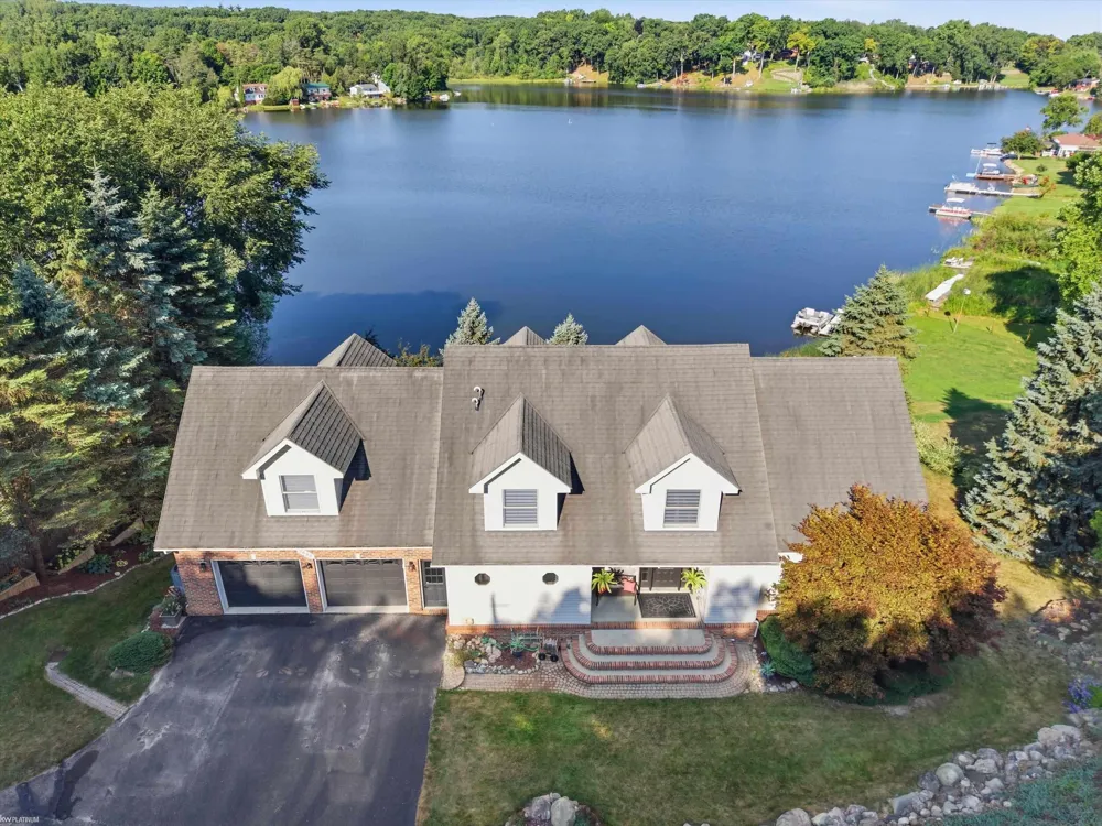 3686 East Lake Drive Metamora Township, MI 48455