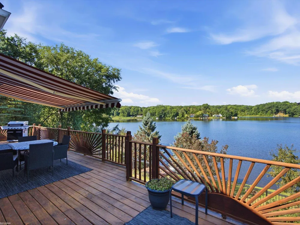 3686 East Lake Drive Metamora Township, MI 48455