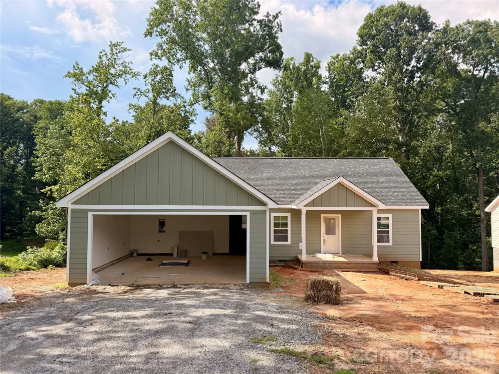 1167 Creekwood Drive Morganton, NC 28655