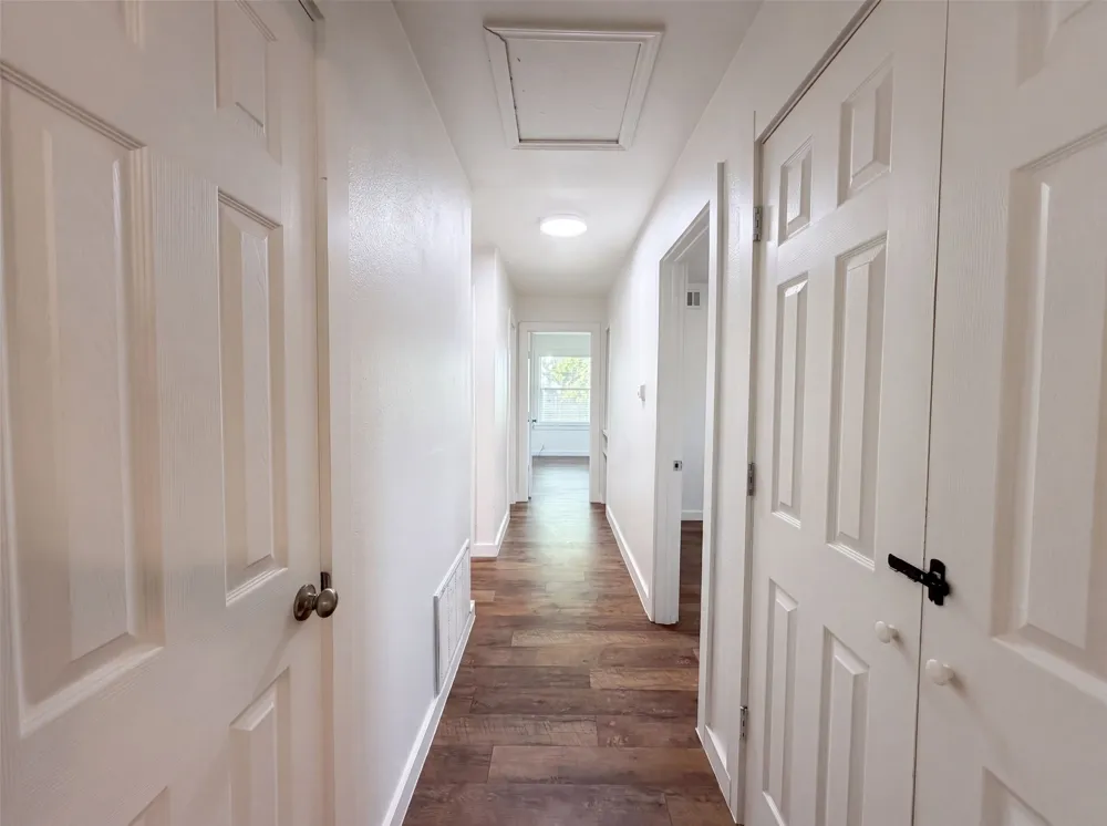 832 Central Drive Bedford, TX 76022